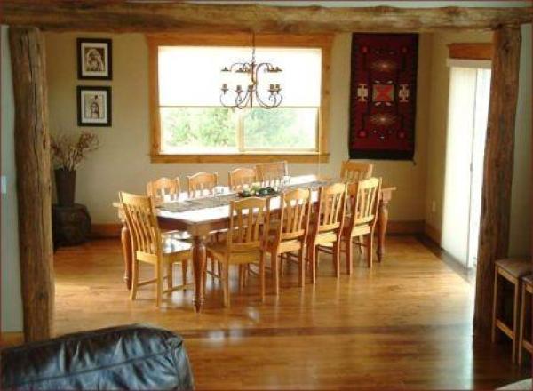 The dinning room is semi-private in it's own area