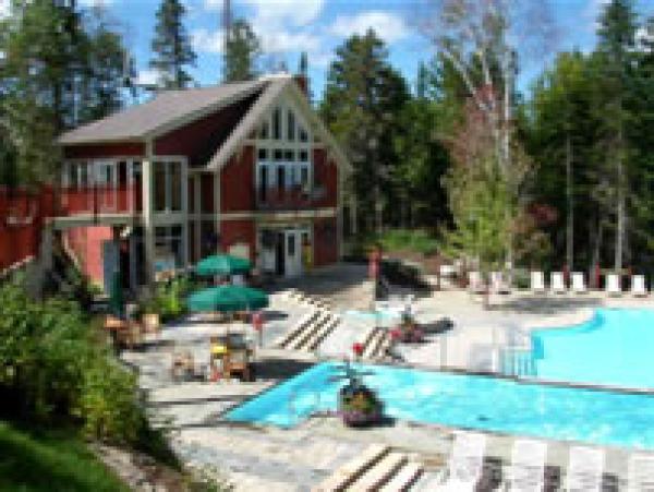 Pool complex,Vapor bath,Sauna and Showers. 