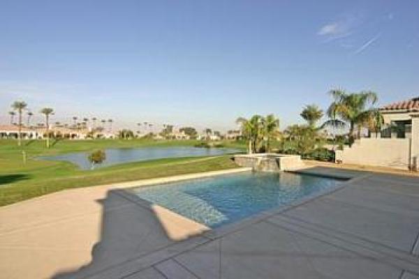 Sparkling Pool