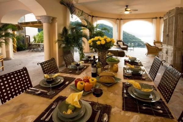 Formal dining