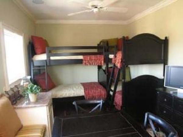 Bunk Bedroom