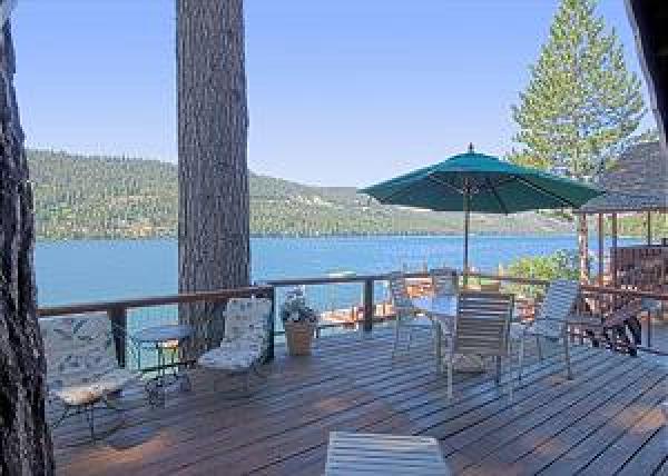 Lakeside Deck