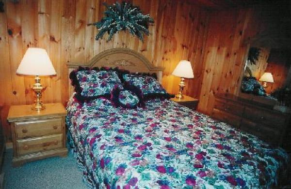 Bedroom with Double Bed