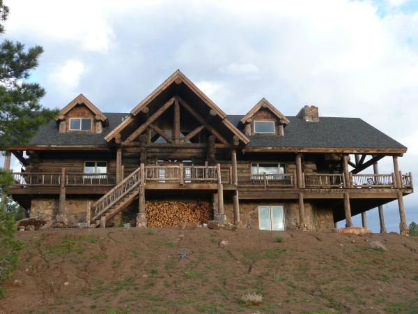 Lodge at Sunrise