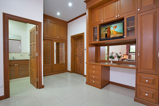 Pattaya Vacation Rental Villa