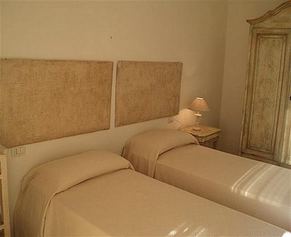 Twin Bedroom