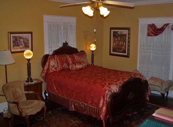 Guest Bedroom