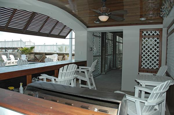 Summer Kitchen