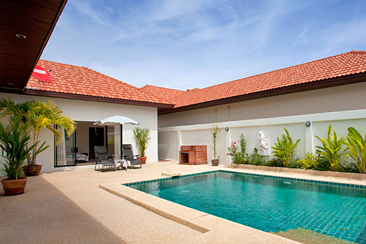 Pratumnak Hill Vacation Rental Villa