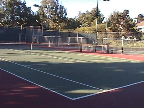 5 Tennis Courts