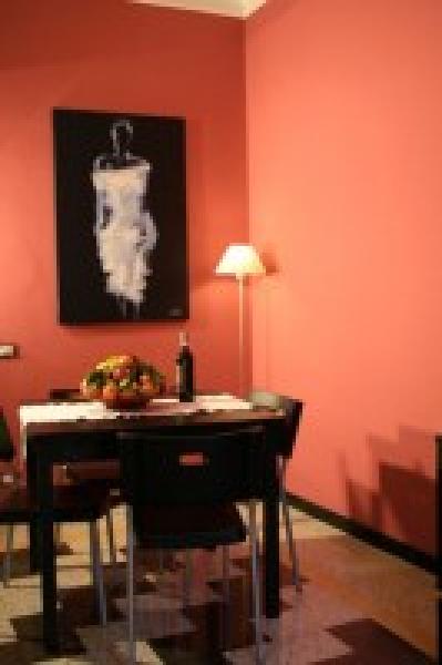 Dining area 1