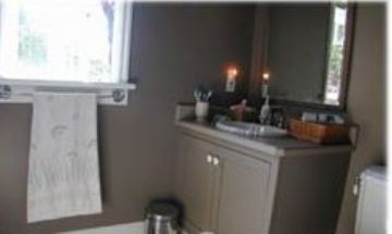 Gordon Head/Saanich, British Columbia, Vacation Rental House