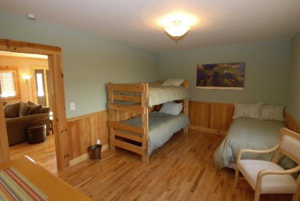 Bunk Room w/ Connected Bath