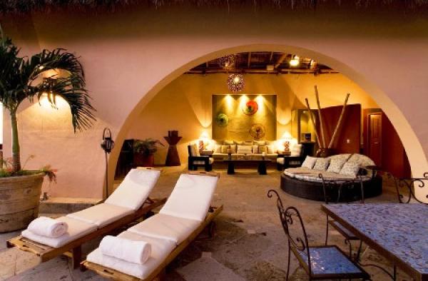 Pool terrace, dining, living