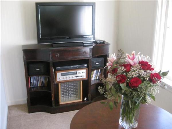 TV alcove