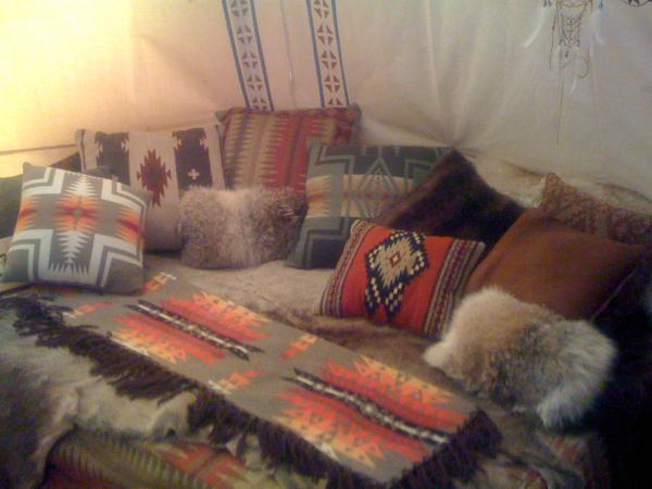 Tipi - interior 