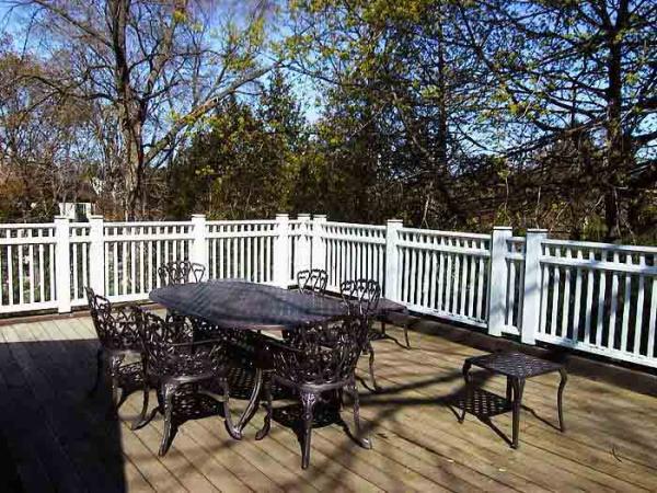 Upper Deck