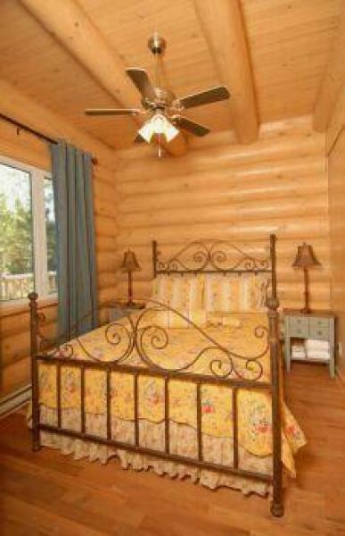 Queen Bed