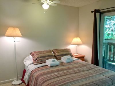 Glacier, Washington, Vacation Rental Condo