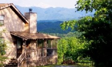 Pigeon Forge, Tennessee, Vacation Rental Cabin