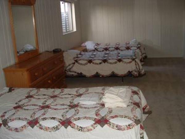 Twin Bedroom