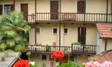 Locarno, Ticino , Vacation Rental Condo