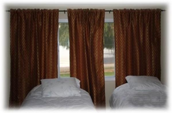 Twin Bedroom