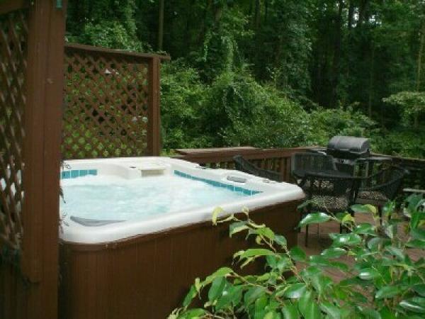 Hot Tub on Private Back Deck