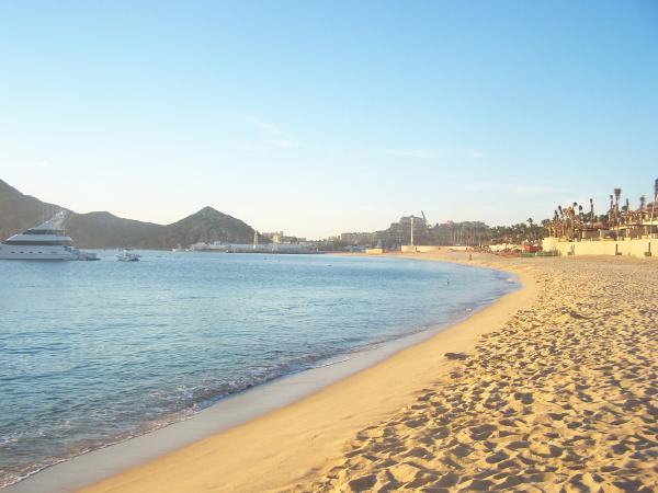Cabo Bay Beach Looking South