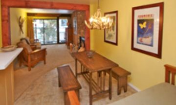 Mammoth Lakes, California, Vacation Rental Condo