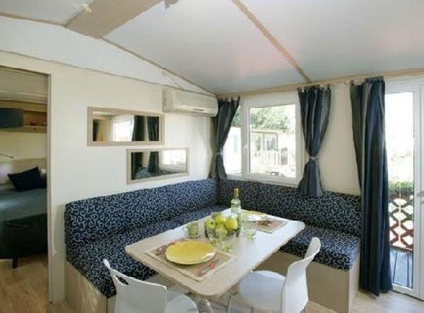 Rome, Lazio, Vacation Rental Bungalow