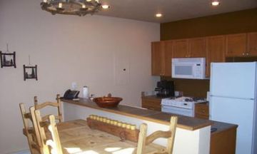 Avon, Colorado, Vacation Rental Condo