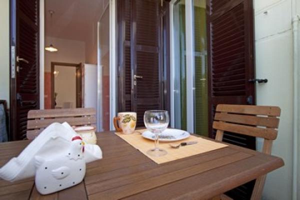 Another Dining View