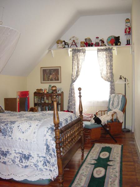 Bye Gone Days Bedroom's Interior