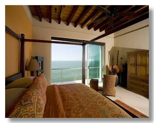 pillow-top King beds 