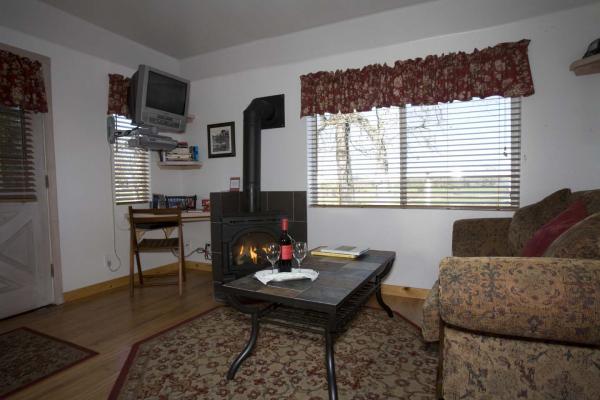 Sitting area French Country Cottage