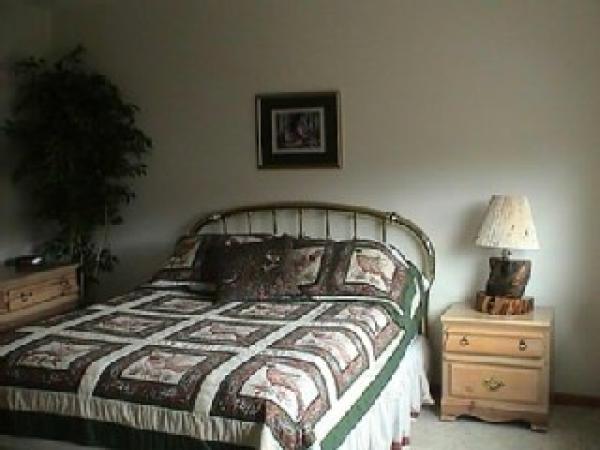 Queen Bed