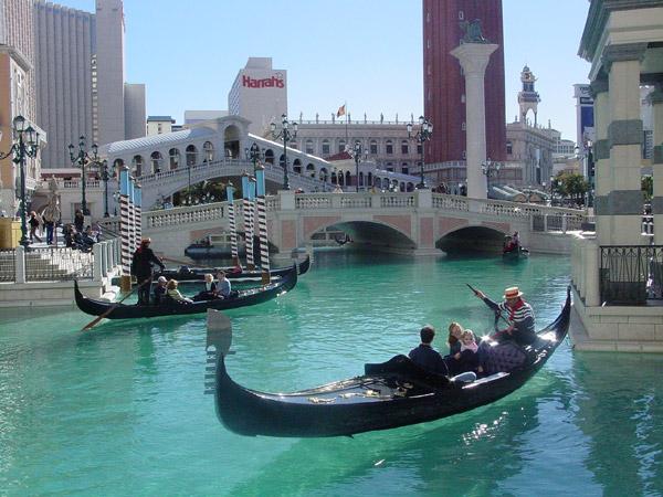 Enjoy Boating