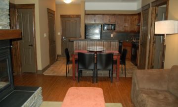 Radium Hot Springs, British Columbia, Vacation Rental Condo