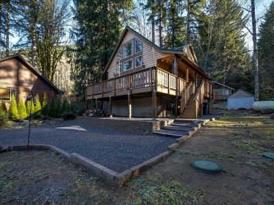 Glacier, Washington, Vacation Rental Cabin