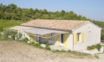 Venasque, Vaucluse, Vacation Rental Condo
