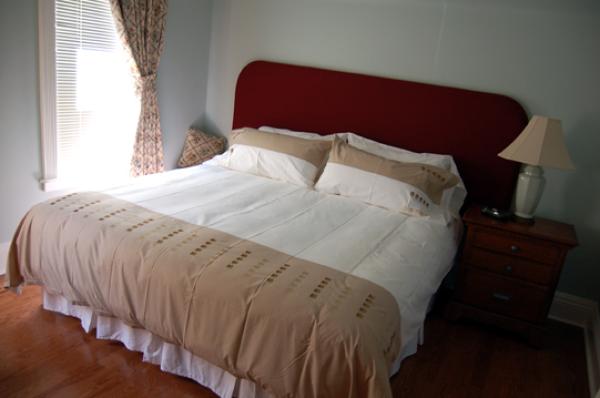 Bedroom # 3 (King or twin beds)