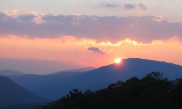 Sapphire, North Carolina, Vacation Rental Condo