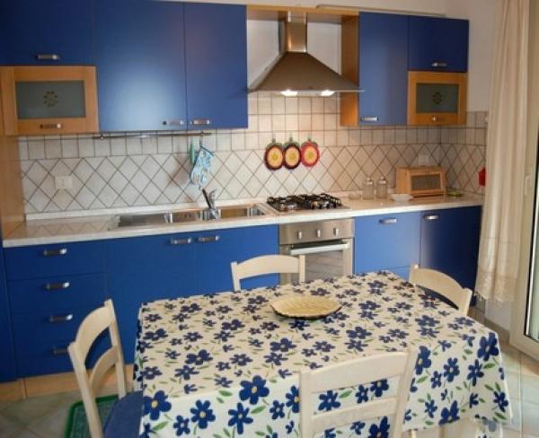Dining/Kitchen