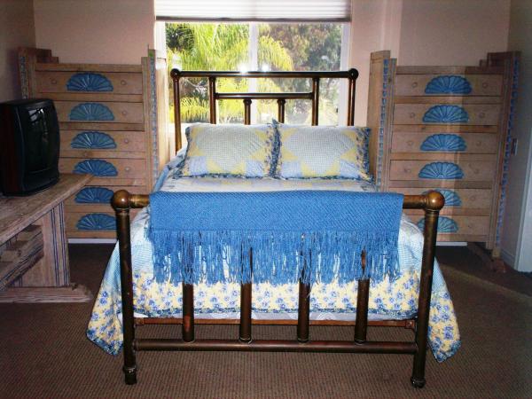 Granny Flat Bedroom