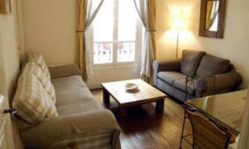 Paris, Ile-de-France, Vacation Rental Condo