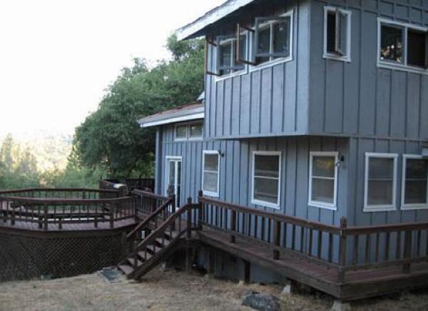 Nomad House